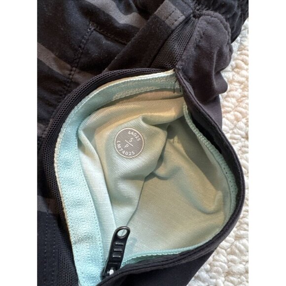 Men's Lululemon Pace Breaker Lined Running short, inseam 9', small - Picture 6 of 11